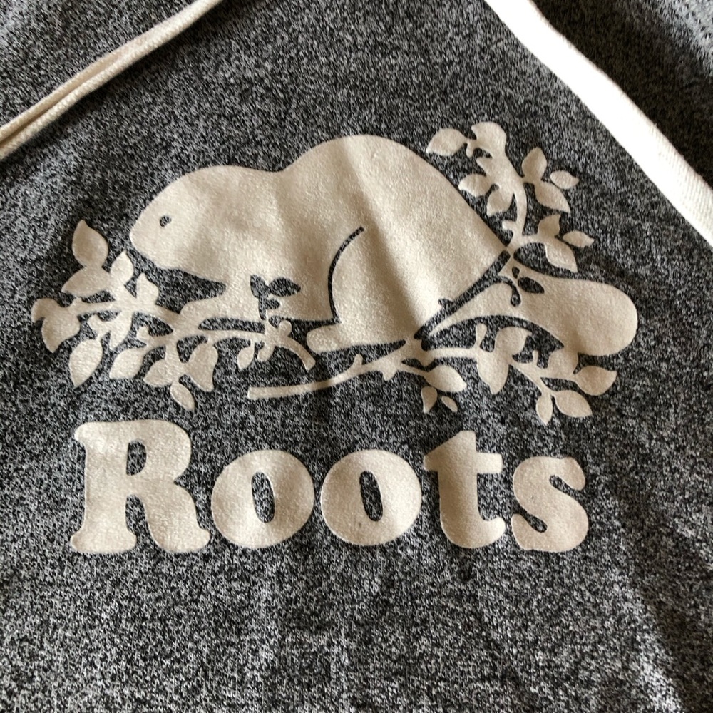 Roots sweatshirt.